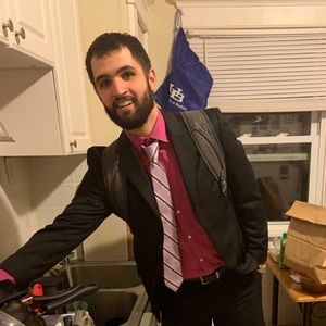 Meet your Posher, Eric